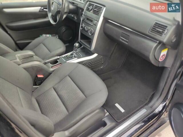 Черный Мерседес Б-класс, объемом двигателя 1.99 л и пробегом 270 тыс. км за 6899 $, фото 13 на Automoto.ua