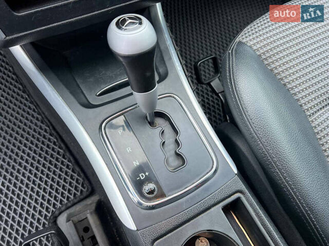 Черный Мерседес Б-класс, объемом двигателя 2 л и пробегом 265 тыс. км за 6990 $, фото 28 на Automoto.ua