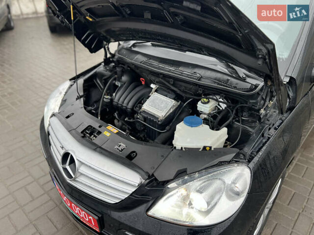 Черный Мерседес Б-класс, объемом двигателя 1.7 л и пробегом 262 тыс. км за 6800 $, фото 43 на Automoto.ua