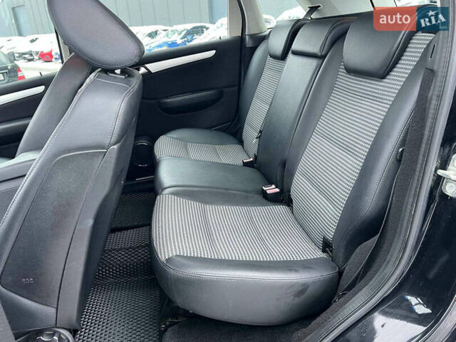 Черный Мерседес Б-класс, объемом двигателя 2 л и пробегом 265 тыс. км за 6990 $, фото 31 на Automoto.ua