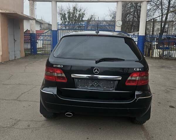 Черный Мерседес Б-класс, объемом двигателя 1.99 л и пробегом 260 тыс. км за 6500 $, фото 18 на Automoto.ua