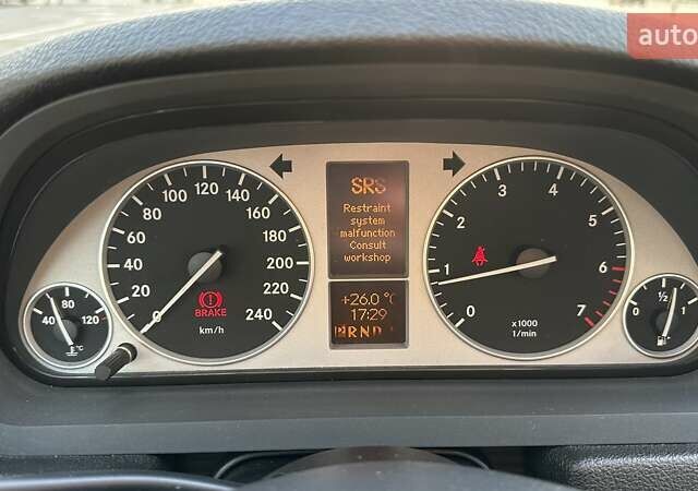Черный Мерседес Б-класс, объемом двигателя 1.7 л и пробегом 93 тыс. км за 6800 $, фото 60 на Automoto.ua