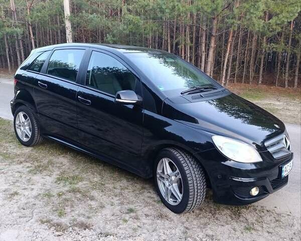 Черный Мерседес Б-класс, объемом двигателя 1.99 л и пробегом 236 тыс. км за 7799 $, фото 5 на Automoto.ua