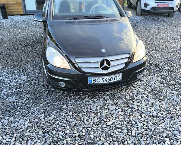 Черный Мерседес Б-класс, объемом двигателя 1.99 л и пробегом 253 тыс. км за 6499 $, фото 2 на Automoto.ua