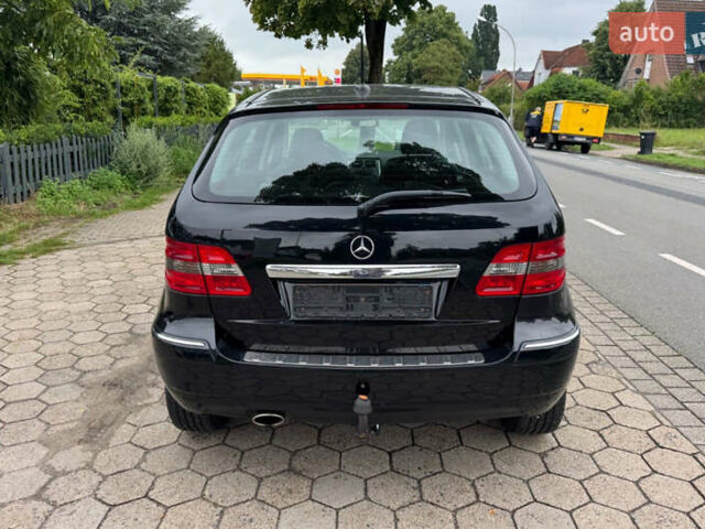 Черный Мерседес Б-класс, объемом двигателя 2 л и пробегом 205 тыс. км за 6650 $, фото 2 на Automoto.ua