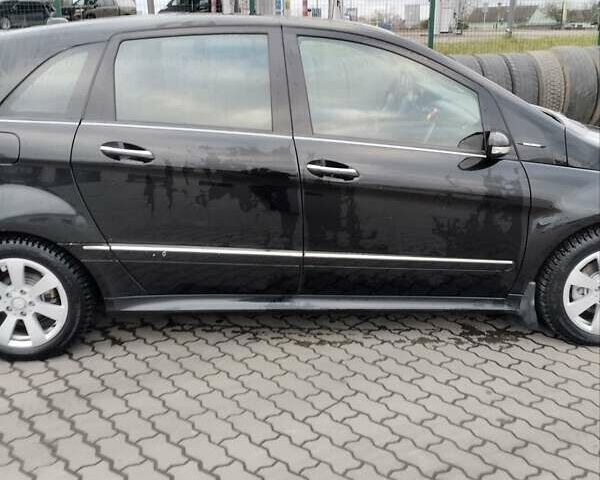 Черный Мерседес Б-класс, объемом двигателя 1.99 л и пробегом 291 тыс. км за 7700 $, фото 15 на Automoto.ua