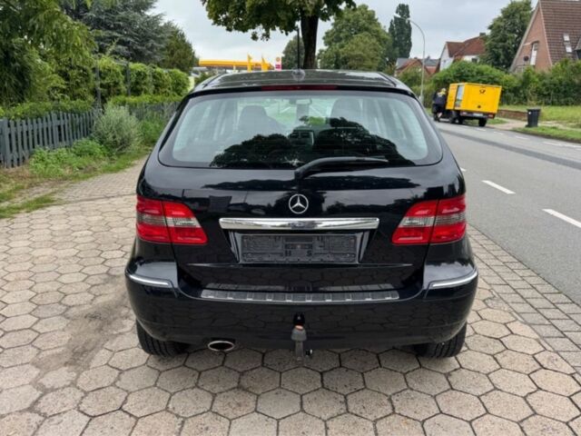 Черный Мерседес Б-класс, объемом двигателя 2 л и пробегом 205 тыс. км за 6750 $, фото 3 на Automoto.ua