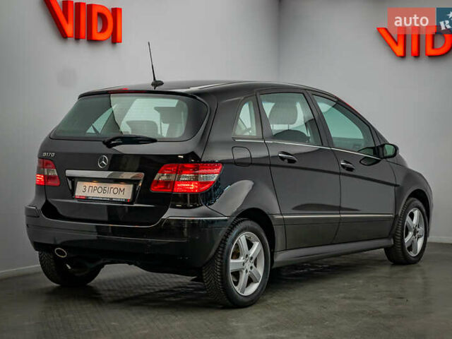 Чорний Мерседес Б-клас, об'ємом двигуна 1.7 л та пробігом 138 тис. км за 8366 $, фото 1 на Automoto.ua