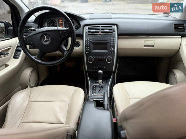 Черный Мерседес Б-класс, объемом двигателя 2.03 л и пробегом 205 тыс. км за 6999 $, фото 9 на Automoto.ua