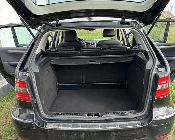 Черный Мерседес Б-класс, объемом двигателя 1.99 л и пробегом 206 тыс. км за 7000 $, фото 6 на Automoto.ua