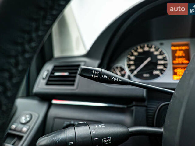 Чорний Мерседес Б-клас, об'ємом двигуна 1.7 л та пробігом 138 тис. км за 8366 $, фото 13 на Automoto.ua