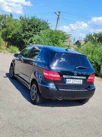 Черный Мерседес Б-класс, объемом двигателя 1.9 л и пробегом 245 тыс. км за 6800 $, фото 8 на Automoto.ua