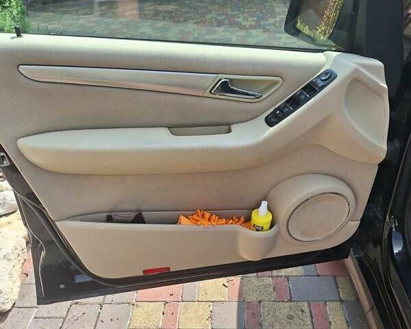 Черный Мерседес Б-класс, объемом двигателя 1.99 л и пробегом 253 тыс. км за 6500 $, фото 8 на Automoto.ua