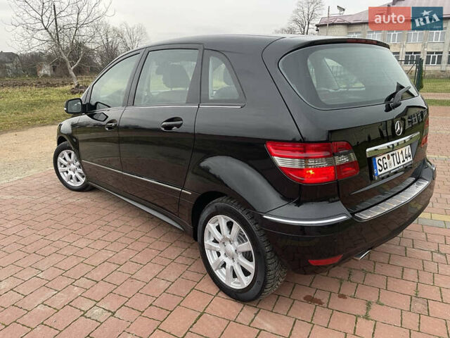Черный Мерседес Б-класс, объемом двигателя 1.7 л и пробегом 158 тыс. км за 6900 $, фото 28 на Automoto.ua