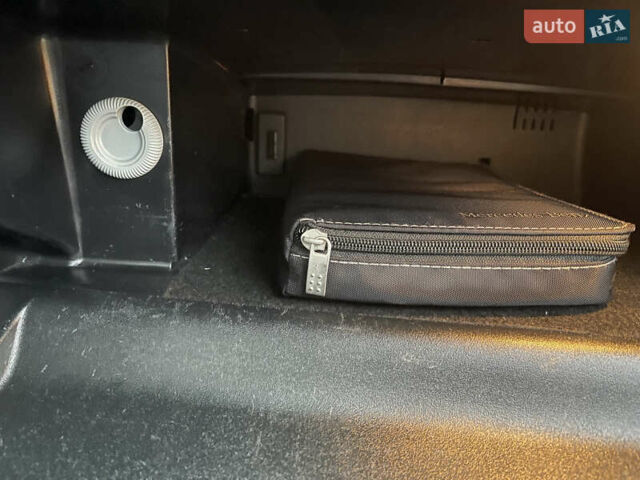 Черный Мерседес Б-класс, объемом двигателя 1.7 л и пробегом 158 тыс. км за 6900 $, фото 23 на Automoto.ua