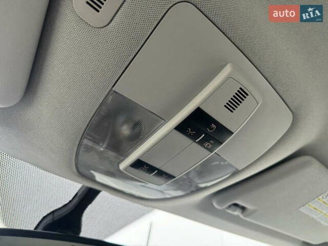 Черный Мерседес Б-класс, объемом двигателя 1.7 л и пробегом 197 тыс. км за 7800 $, фото 39 на Automoto.ua