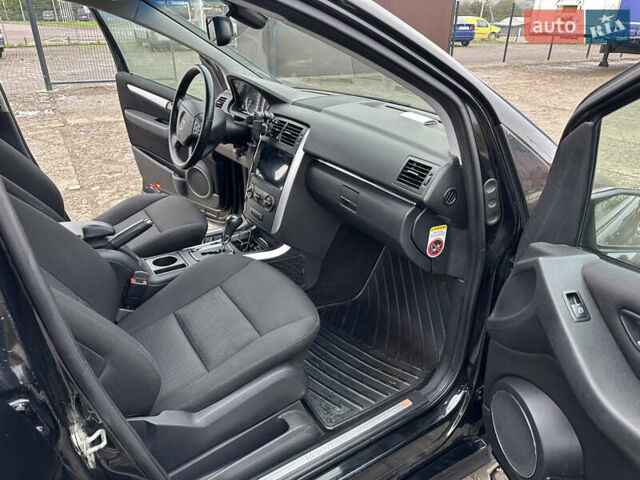 Чорний Мерседес Б-клас, об'ємом двигуна 2 л та пробігом 223 тис. км за 8000 $, фото 12 на Automoto.ua