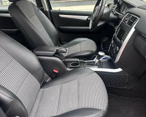 Чорний Мерседес Б-клас, об'ємом двигуна 1.7 л та пробігом 203 тис. км за 7500 $, фото 21 на Automoto.ua