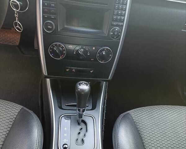 Черный Мерседес Б-класс, объемом двигателя 1.99 л и пробегом 236 тыс. км за 7799 $, фото 14 на Automoto.ua