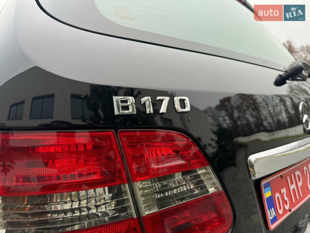 Черный Мерседес Б-класс, объемом двигателя 1.7 л и пробегом 197 тыс. км за 7800 $, фото 15 на Automoto.ua