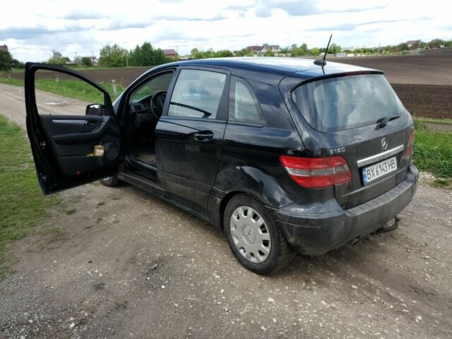 Черный Мерседес Б-класс, объемом двигателя 2 л и пробегом 360 тыс. км за 6700 $, фото 3 на Automoto.ua