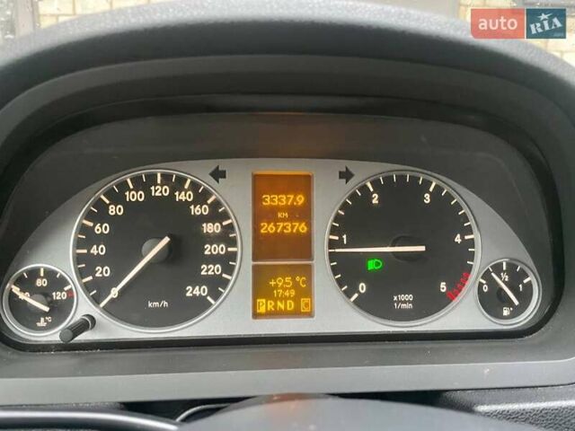 Мерседес Б-клас 2009 у Львові на Automoto.ua Чорний Мерседес Б-клас, об'ємом двигуна 1.99 л та пробігом 268 тис. км за 7583 $, фото 9 на Automoto.ua