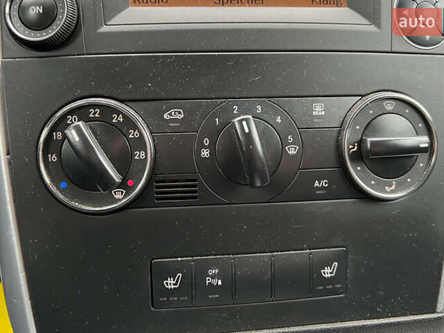 Черный Мерседес Б-класс, объемом двигателя 1.7 л и пробегом 142 тыс. км за 8999 $, фото 14 на Automoto.ua