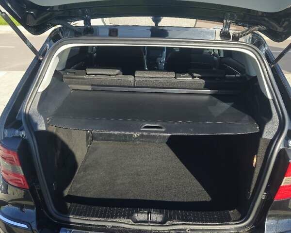 Черный Мерседес Б-класс, объемом двигателя 1.7 л и пробегом 103 тыс. км за 7500 $, фото 7 на Automoto.ua