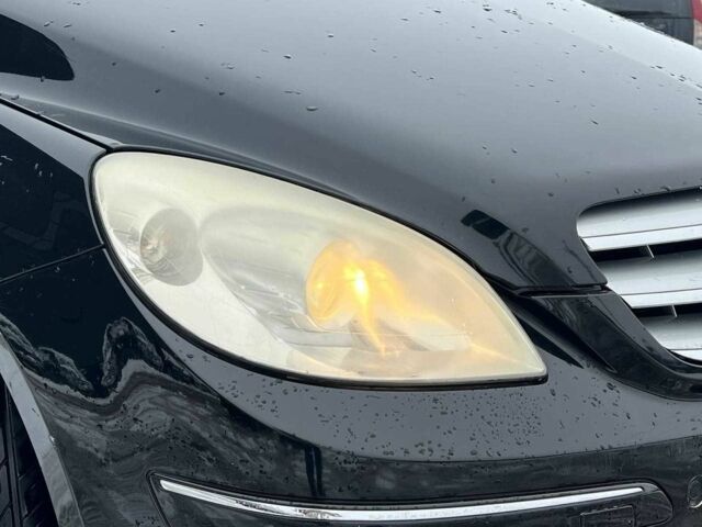 Чорний Мерседес Б-клас, об'ємом двигуна 2.1 л та пробігом 265 тис. км за 6990 $, фото 12 на Automoto.ua