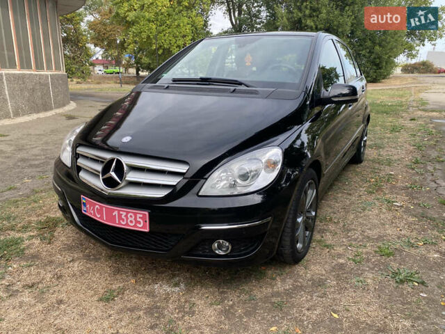 Черный Мерседес Б-класс, объемом двигателя 1.7 л и пробегом 204 тыс. км за 8300 $, фото 4 на Automoto.ua