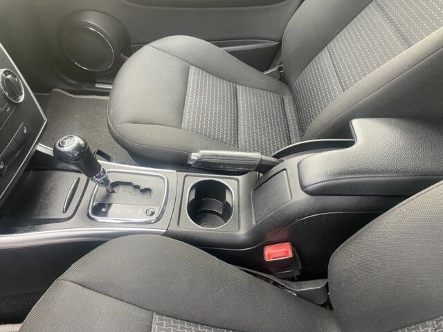 Черный Мерседес Б-класс, объемом двигателя 1.7 л и пробегом 198 тыс. км за 7850 $, фото 6 на Automoto.ua