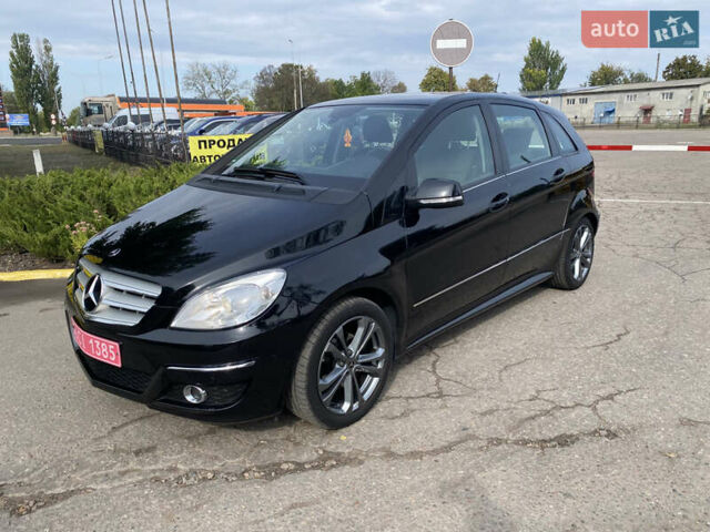 Черный Мерседес Б-класс, объемом двигателя 1.7 л и пробегом 204 тыс. км за 8300 $, фото 36 на Automoto.ua