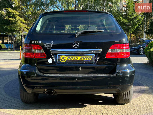 Чорний Мерседес Б-клас, об'ємом двигуна 1.7 л та пробігом 215 тис. км за 7650 $, фото 5 на Automoto.ua