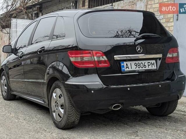 Черный Мерседес Б-класс, объемом двигателя 1.7 л и пробегом 234 тыс. км за 8500 $, фото 4 на Automoto.ua
