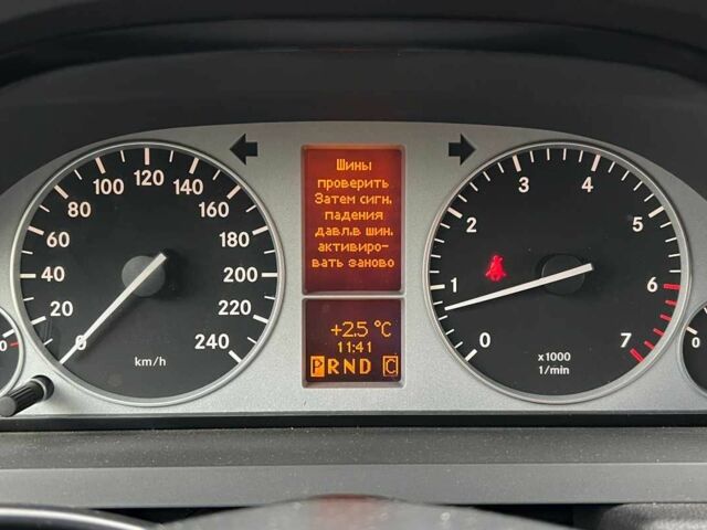 Черный Мерседес Б-класс, объемом двигателя 1.7 л и пробегом 142 тыс. км за 8999 $, фото 12 на Automoto.ua