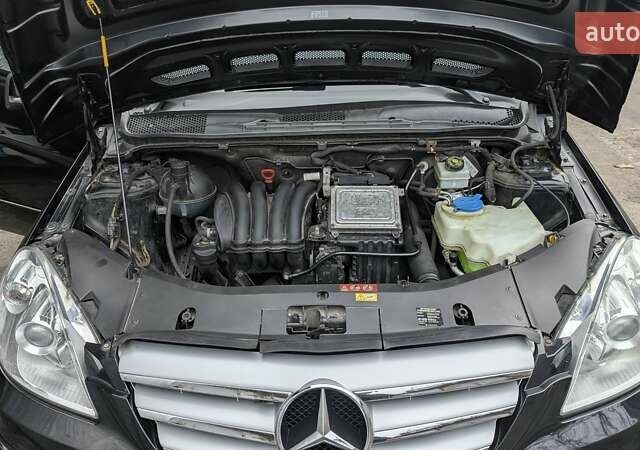 Черный Мерседес Б-класс, объемом двигателя 1.7 л и пробегом 234 тыс. км за 8500 $, фото 10 на Automoto.ua