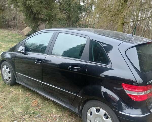 Черный Мерседес Б-класс, объемом двигателя 1.99 л и пробегом 220 тыс. км за 9000 $, фото 15 на Automoto.ua