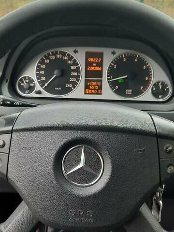 Чорний Мерседес Б-клас, об'ємом двигуна 1.5 л та пробігом 230 тис. км за 7500 $, фото 12 на Automoto.ua