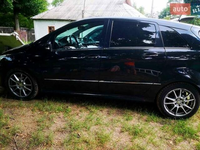 Чорний Мерседес Б-клас, об'ємом двигуна 2 л та пробігом 250 тис. км за 7800 $, фото 7 на Automoto.ua