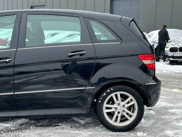 Чорний Мерседес Б-клас, об'ємом двигуна 2.1 л та пробігом 265 тис. км за 6990 $, фото 4 на Automoto.ua