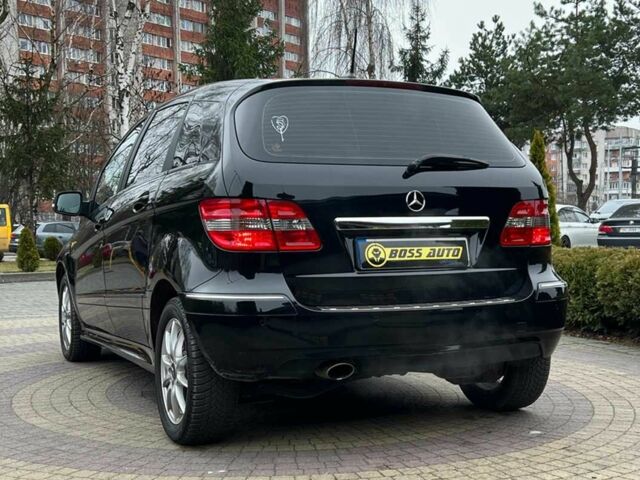 Черный Мерседес Б-класс, объемом двигателя 1.7 л и пробегом 142 тыс. км за 8999 $, фото 4 на Automoto.ua