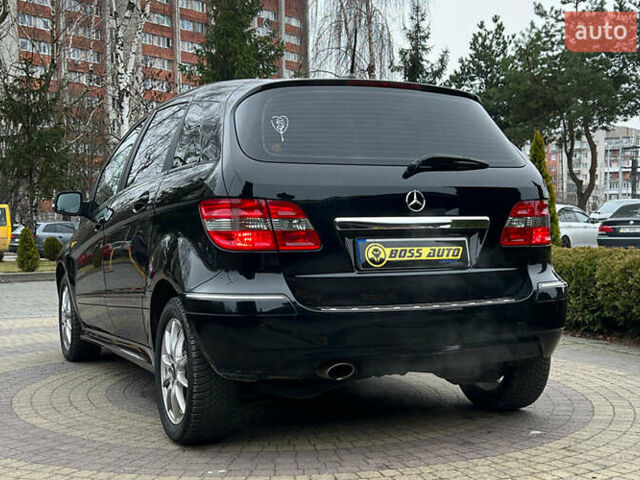 Черный Мерседес Б-класс, объемом двигателя 1.7 л и пробегом 142 тыс. км за 8999 $, фото 4 на Automoto.ua