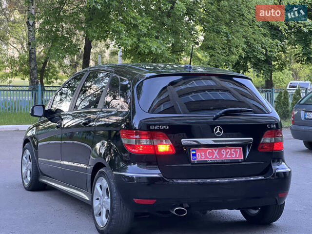 Чорний Мерседес Б-клас, об'ємом двигуна 2 л та пробігом 238 тис. км за 7950 $, фото 10 на Automoto.ua