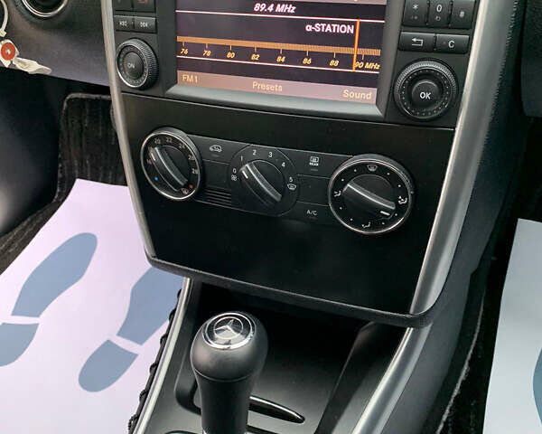 Черный Мерседес Б-класс, объемом двигателя 1.7 л и пробегом 76 тыс. км за 8600 $, фото 26 на Automoto.ua