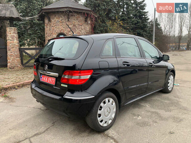 Черный Мерседес Б-класс, объемом двигателя 1.7 л и пробегом 76 тыс. км за 8600 $, фото 3 на Automoto.ua