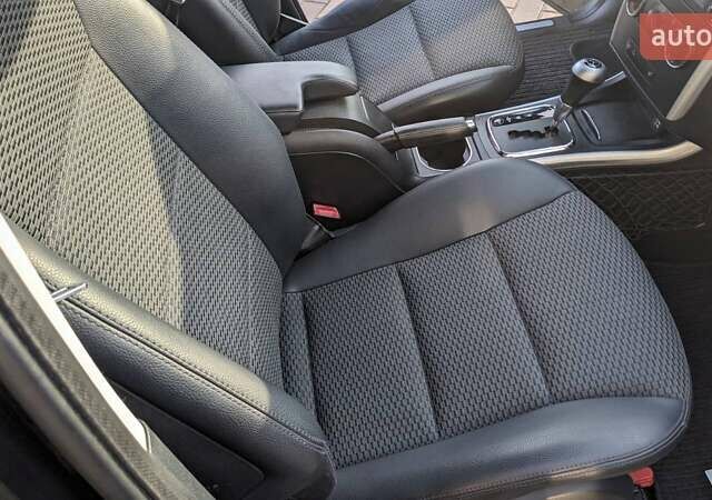 Черный Мерседес Б-класс, объемом двигателя 1.7 л и пробегом 249 тыс. км за 7999 $, фото 25 на Automoto.ua