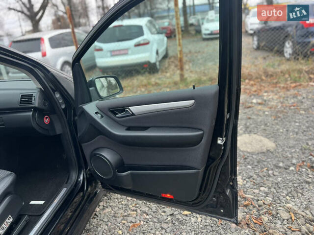 Черный Мерседес Б-класс, объемом двигателя 1.7 л и пробегом 215 тыс. км за 8200 $, фото 34 на Automoto.ua