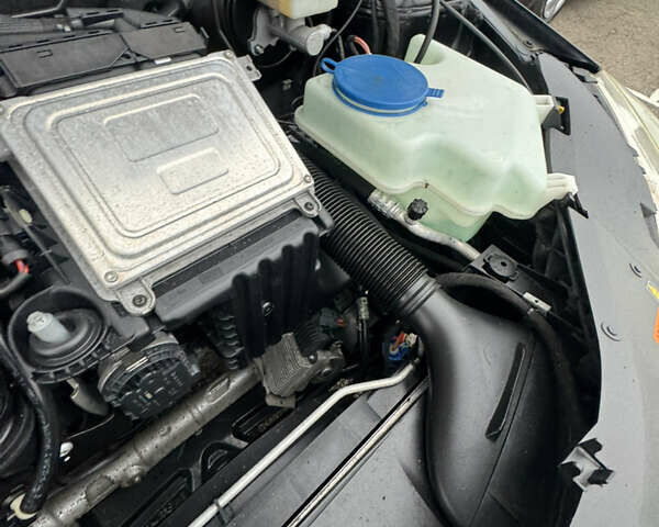 Чорний Мерседес Б-клас, об'ємом двигуна 1.7 л та пробігом 41 тис. км за 8800 $, фото 23 на Automoto.ua