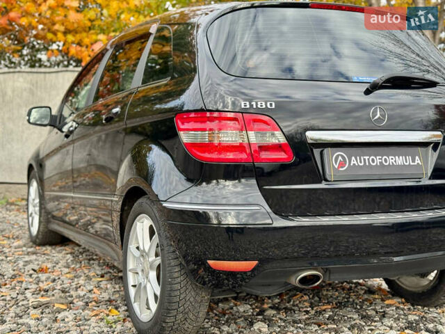 Мерседес Б-класс 2010 в Киеве на Automoto.ua Черный Мерседес Б-класс, объемом двигателя 1.7 л и пробегом 85 тыс. км за 9190 $, фото 6 на Automoto.ua