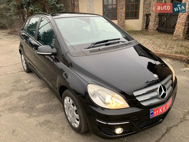 Черный Мерседес Б-класс, объемом двигателя 1.7 л и пробегом 76 тыс. км за 8600 $, фото 4 на Automoto.ua